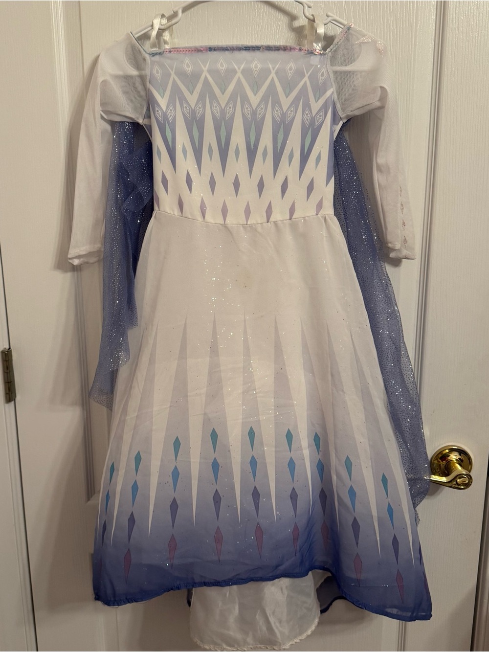 Disney Elsa Frozen 2 Princess Gown Girl’s Halloween Costume Dress Size Small